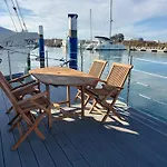 Floating Semesterbostad Grado