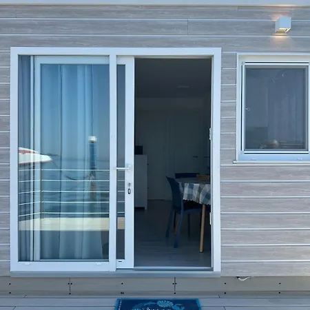 Floating * Γκράντο